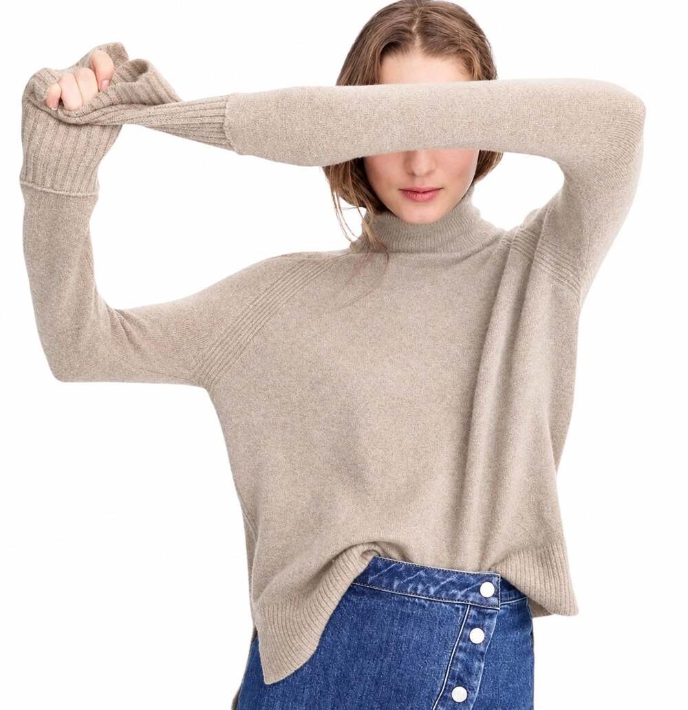 J. Crew Turtleneck Sweater with Side Slits in Supersoft Yarn Beige H4131 Size S